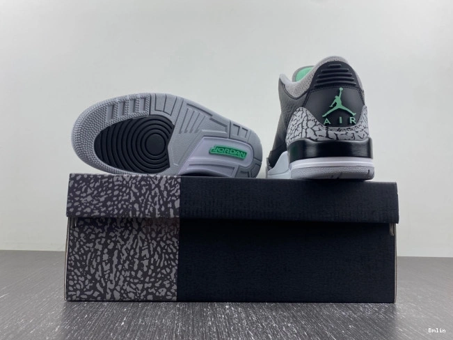 Bmlin Air Jordan Green Glow CT8532-031 3 0710